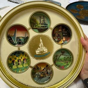 Vintage Walt Disney World Plate